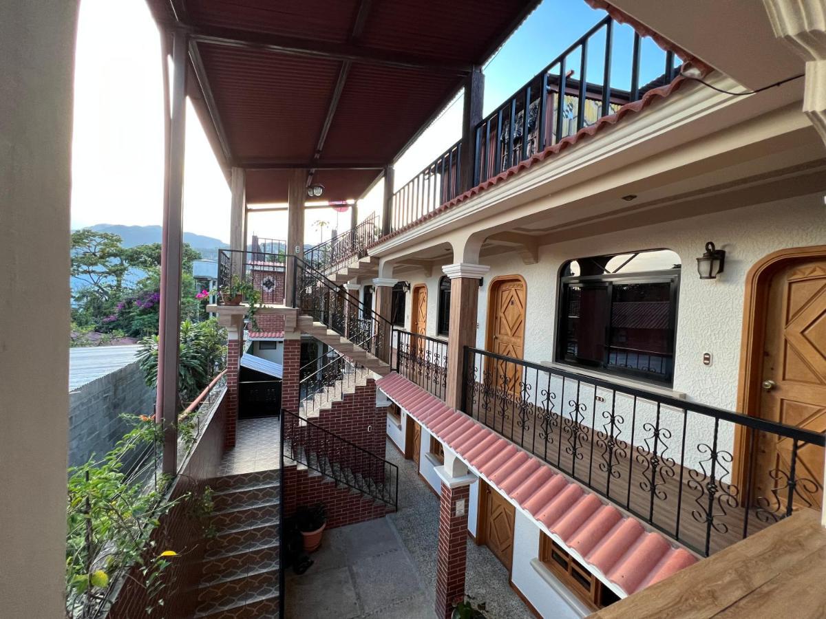Posada Don Miguel Panajachel Exterior foto